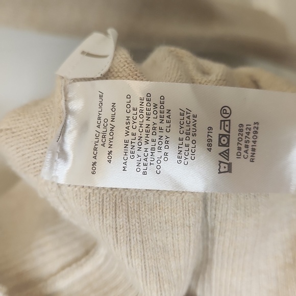 AnnTaylor Loft Women's Tan Long Sleeve Scoop Neck Sweater Size XS - Picture 11 of 11